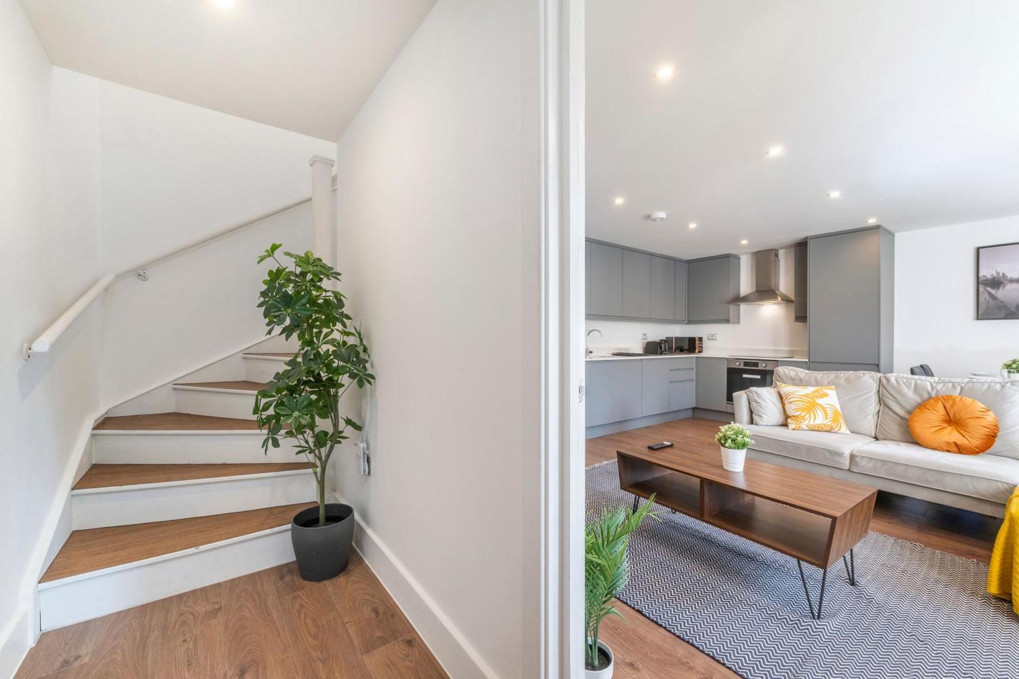 Modern London Home - 2 Bedrooms 2 Bath - Battersea, Vauxhall & Nine Elms Station Eksteriør bilde